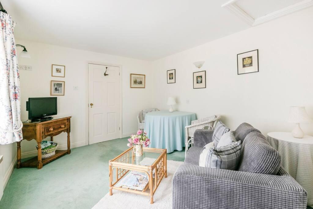 Highfield Lodge Трінґ Екстер'єр фото