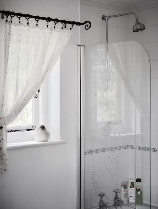 Highfield Lodge Трінґ Екстер'єр фото