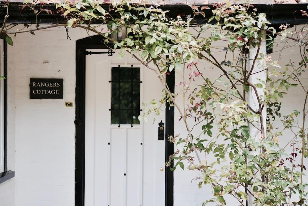 Highfield Lodge Трінґ Екстер'єр фото